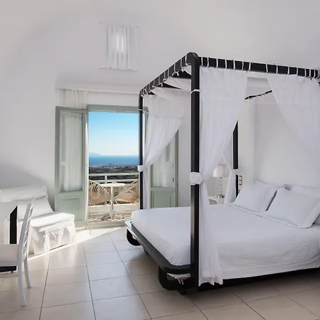 فندق وأجنحة أسترو بالاس ثيرا