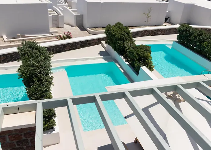 Astro Palace & Fira (Santorini)