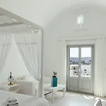 وأجنحة أسترو بالاس فندق