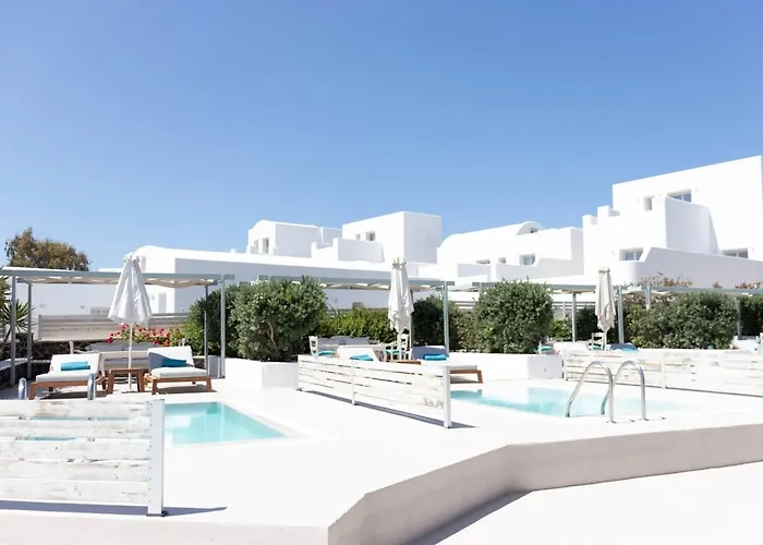 Astro Palace & 5* Fira (Santorini)