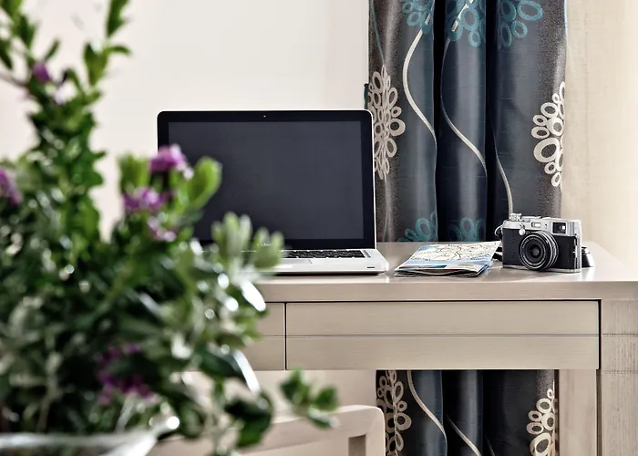 Astro Palace & Hotel Fira (Santorini)