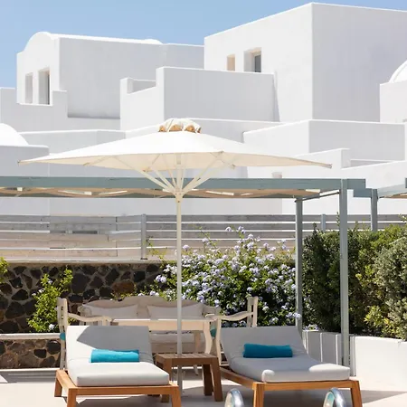 Astro Palace & Fira (Santorini)